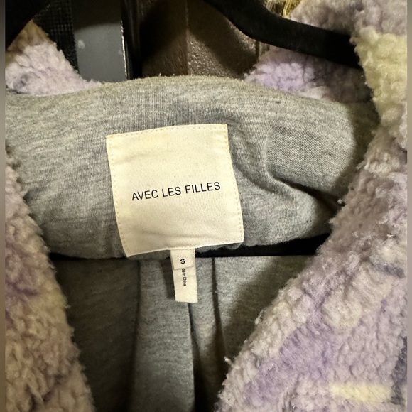 Purple Plaid Faux Fur Sherpa Jacket - Small - Retail $140 - Avec Les Filles - Picture 6 of 6